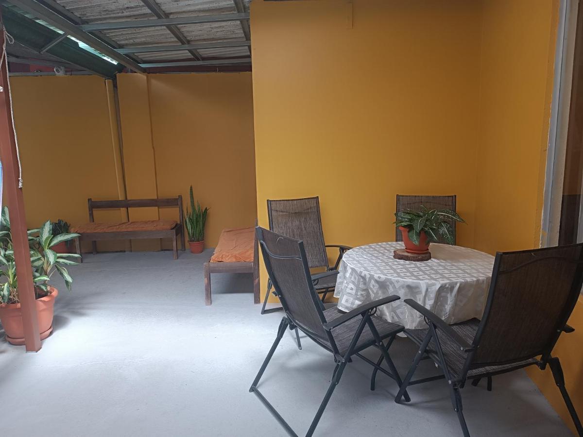 Apartamentos M&M La Fortuna Esterno foto